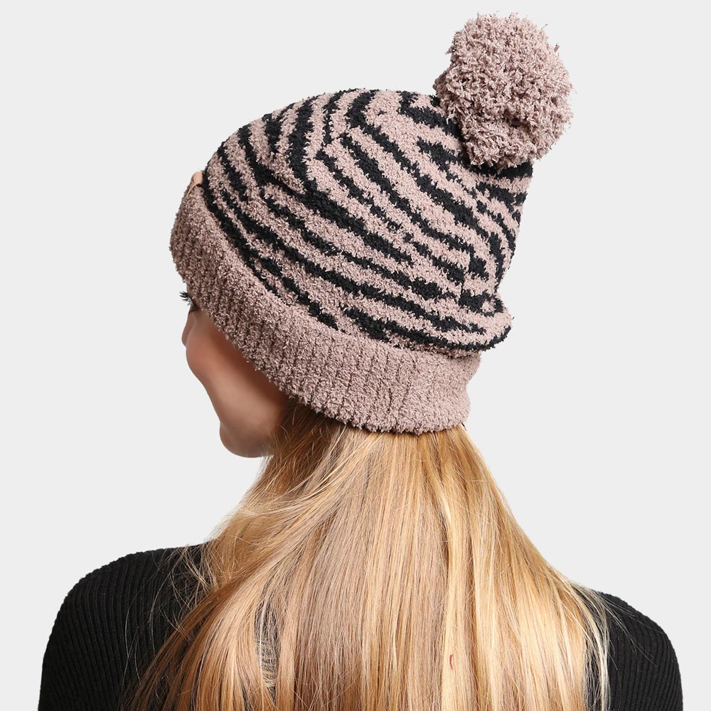 HATEGORY Zebra Lined Pom-Pom Beanie