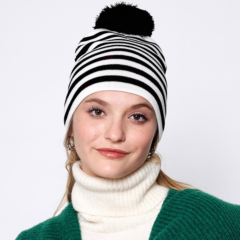 HATEGORY Two Tone Striped Pom Pom Beanie Hat