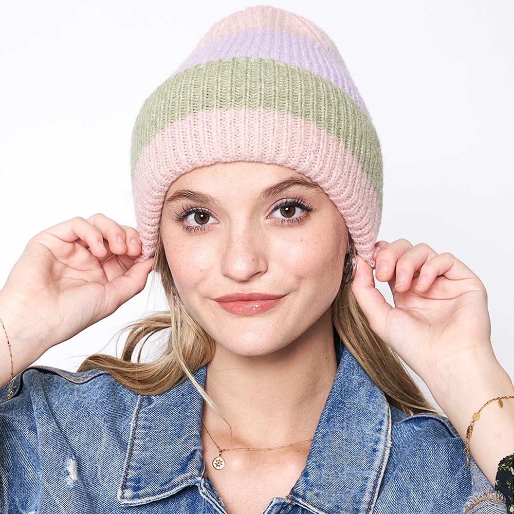 HATEGORY Striped Ribbed Beanie Hat