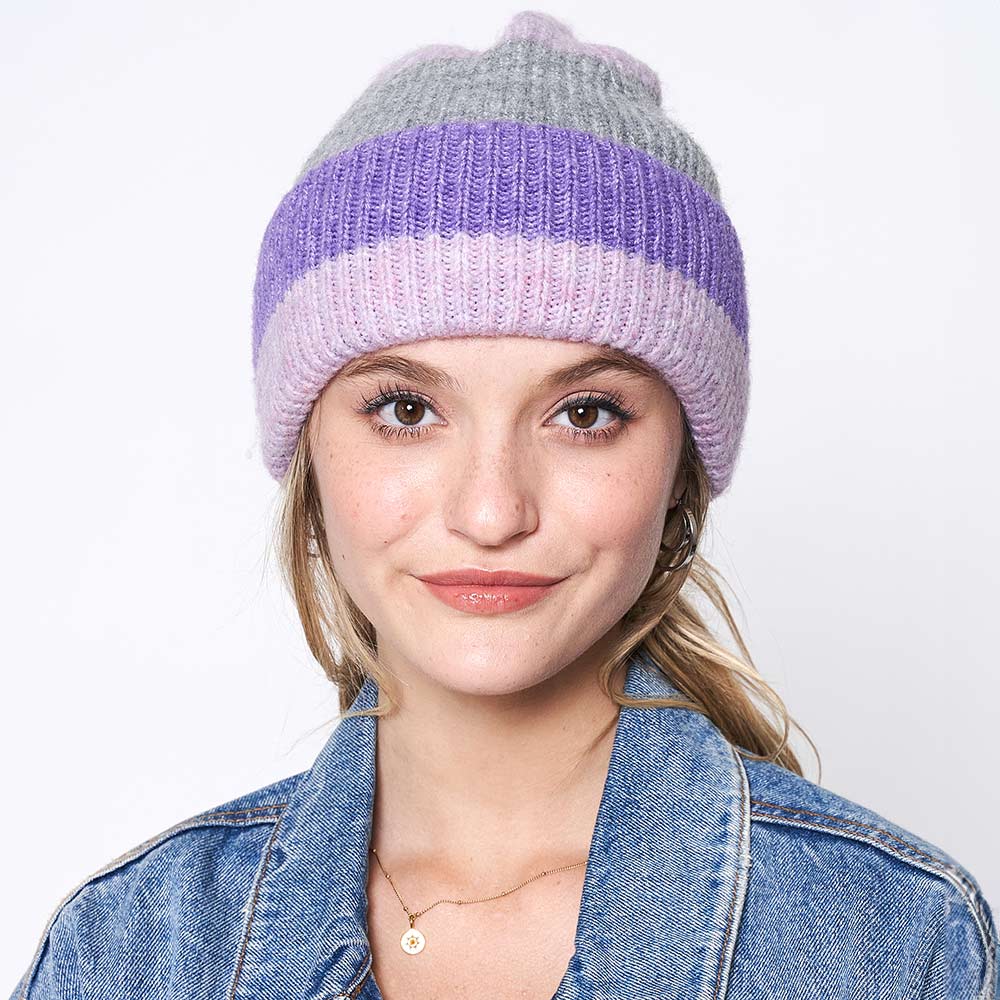 HATEGORY Striped Ribbed Beanie Hat