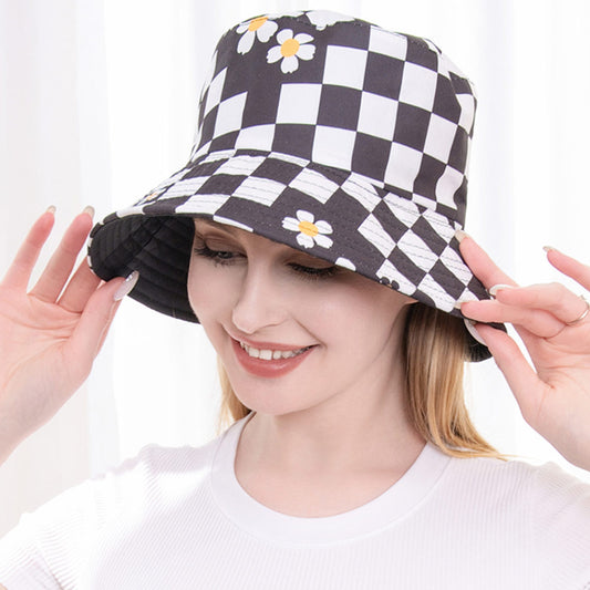 HATEGORY Flower Pointed Checkerboard Patterned Bucket Hat