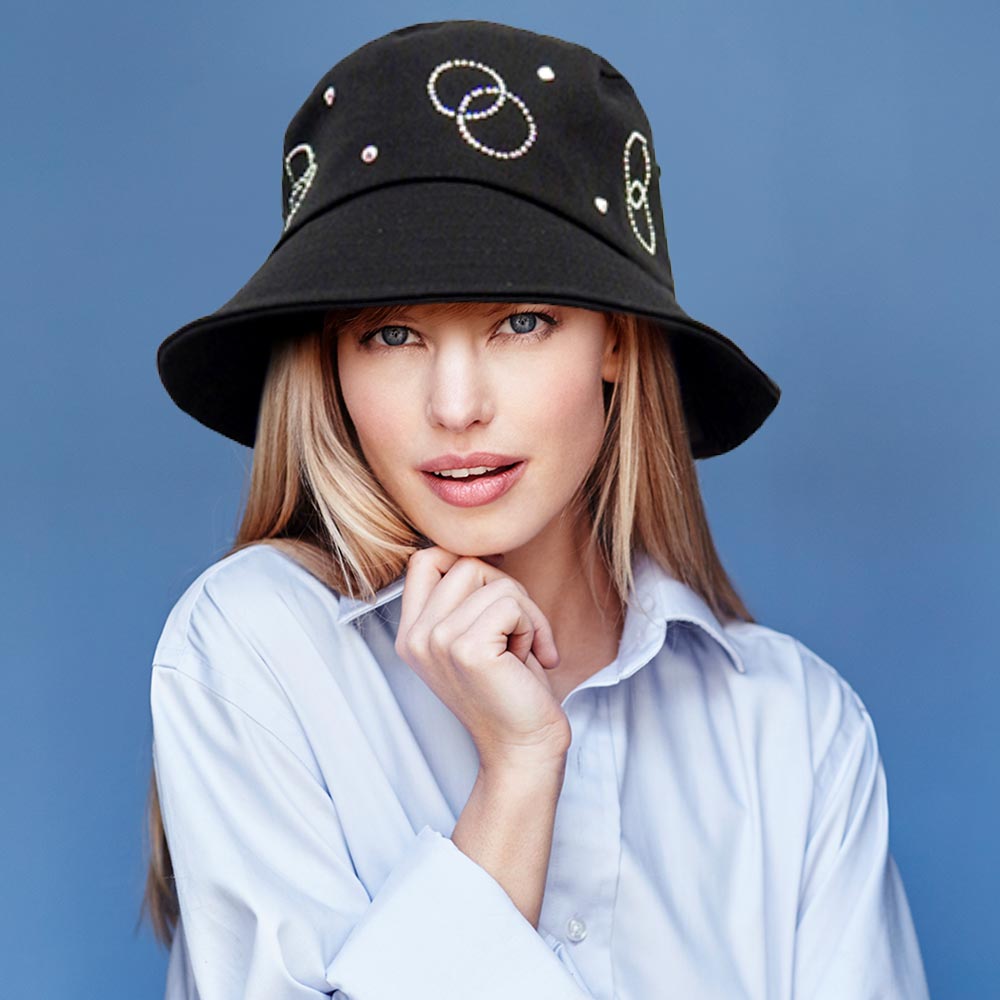 HATEGORY Bling Open Circle Link Bucket Hat