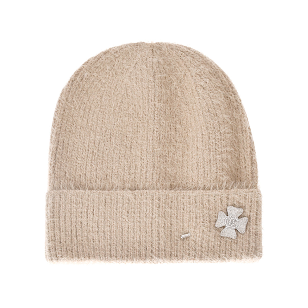 HATEGORY Stone Paved Clover Lapel Pin Brooch Accented Fuzzy Beanie Hat