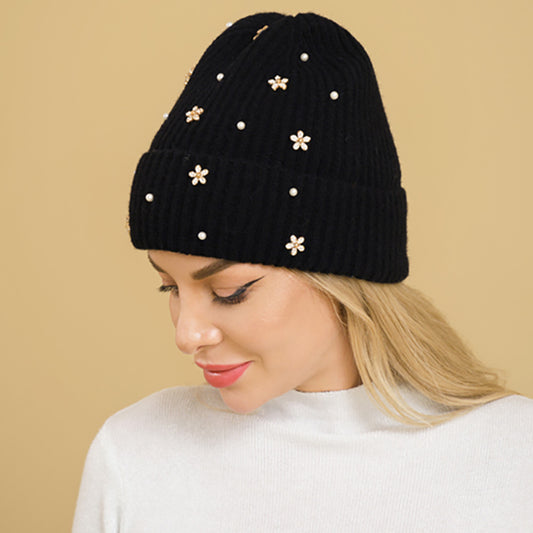 HATEGORY Flower Stone Charm Pearl Embellished Knitted Winter Beanie Hat