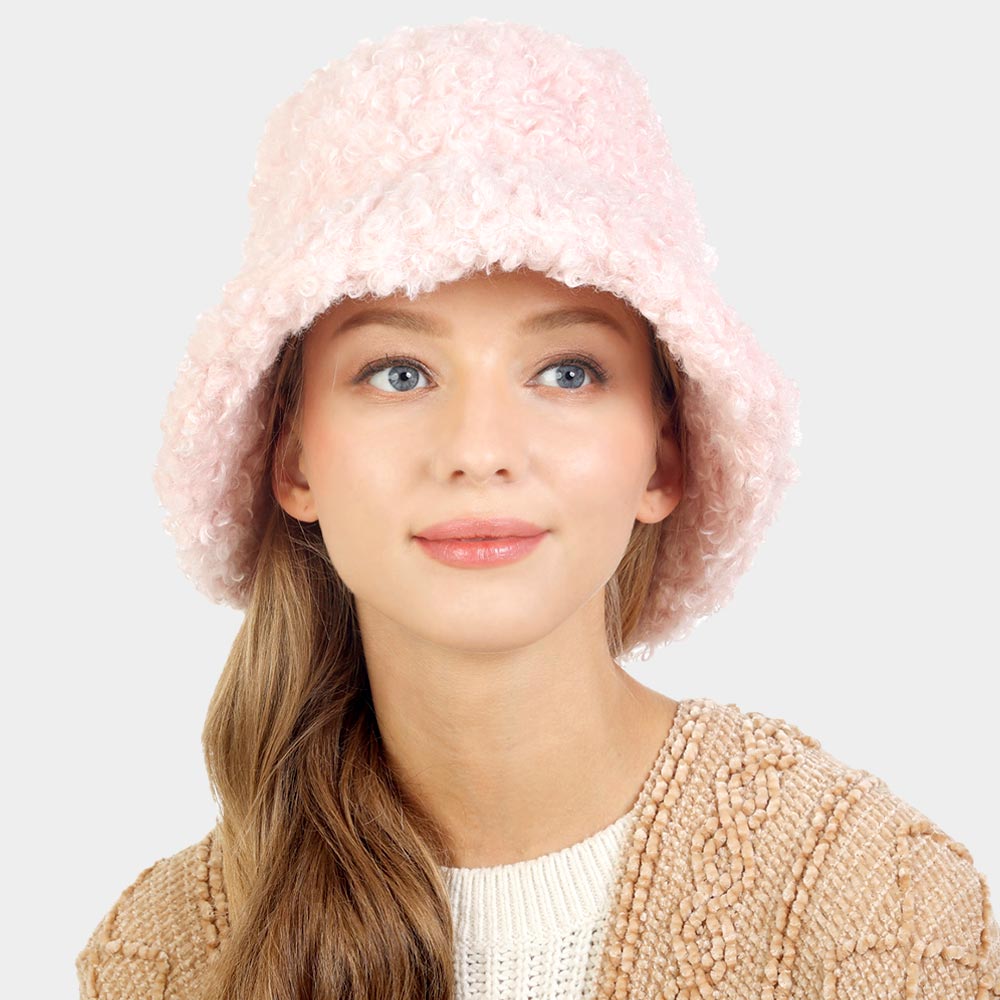HATEGORY Sherpa Bucket Hat