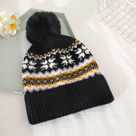 HATEGORY Patterned Pom Pom Beanie Hat