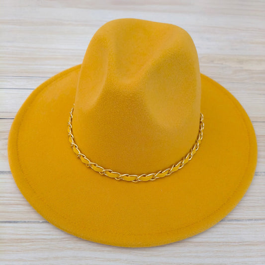 HATEGORY Faux Leather Braided Chain Band Pointed Fedora Hat