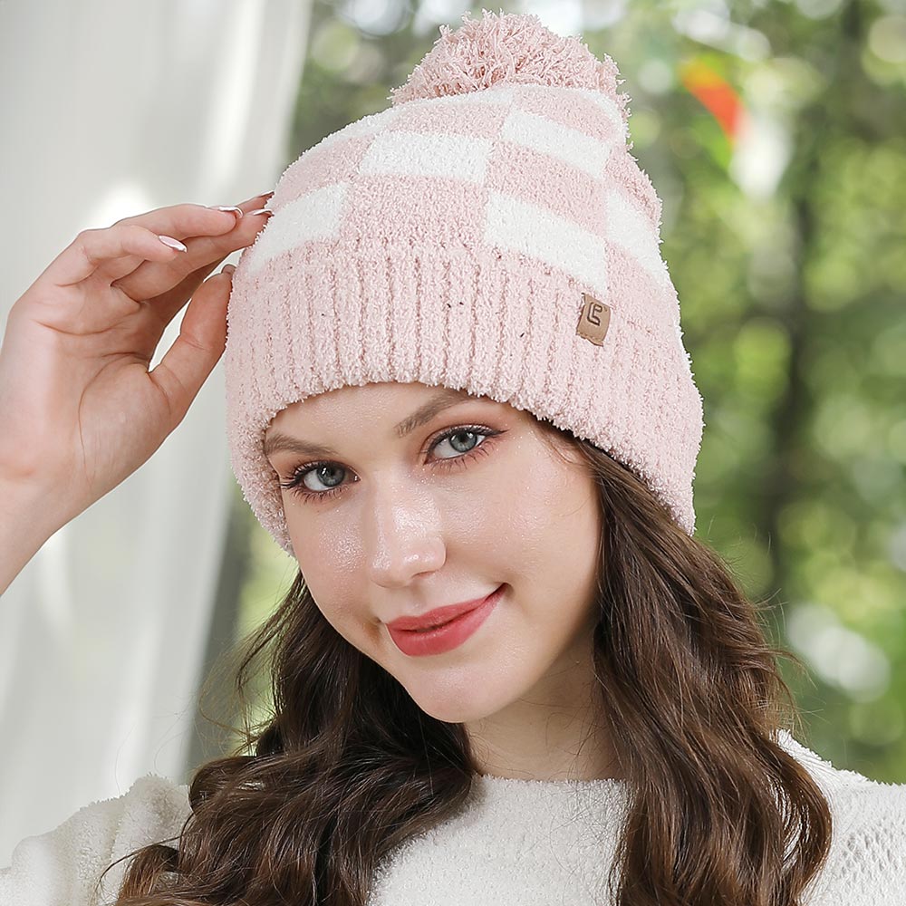 HATEGORY Checkered Beanie with Pom Pom