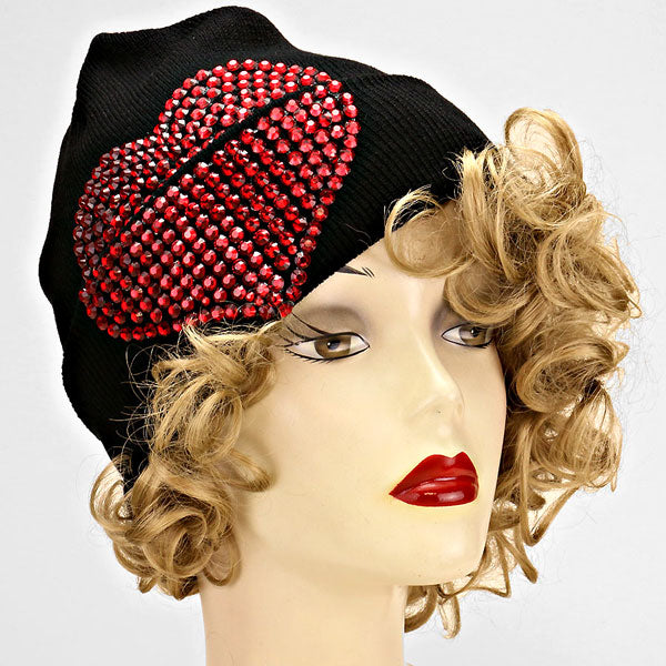 HATEGORY Heart Studded Acrylic Beanie