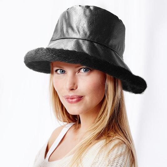 HATEGORY Faux Fur Inside Brim Solid Bucket Hat