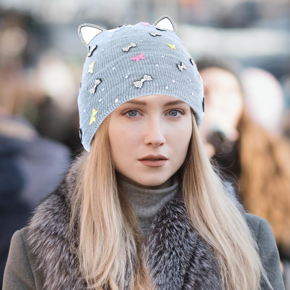 HATEGORY Cat Ear Ribbon Stone Embellished Beanie Hat