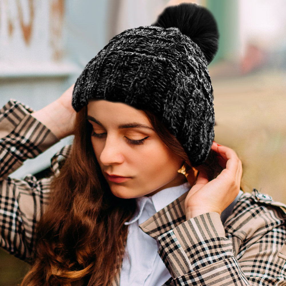 HATEGORY Fleece Lining Mixed Color Knit Faux Fur Pom Pom Beanie Hat
