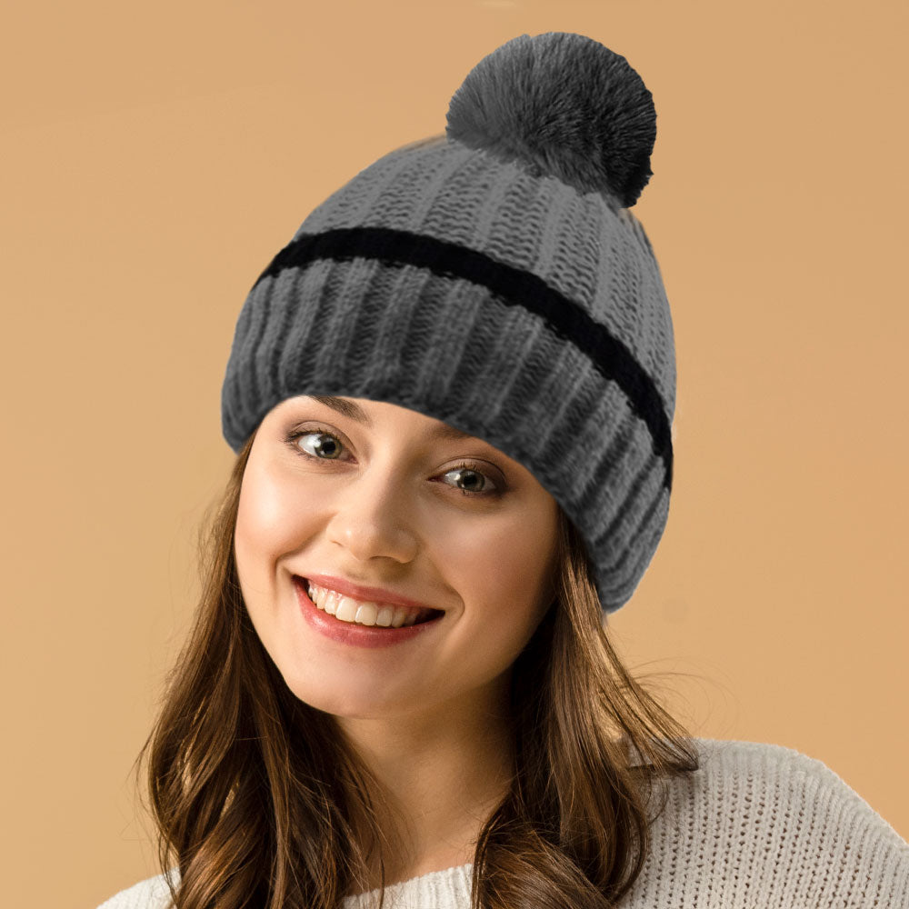 HATEGORY Ribbed Knit Pom Pom Beanie Hat