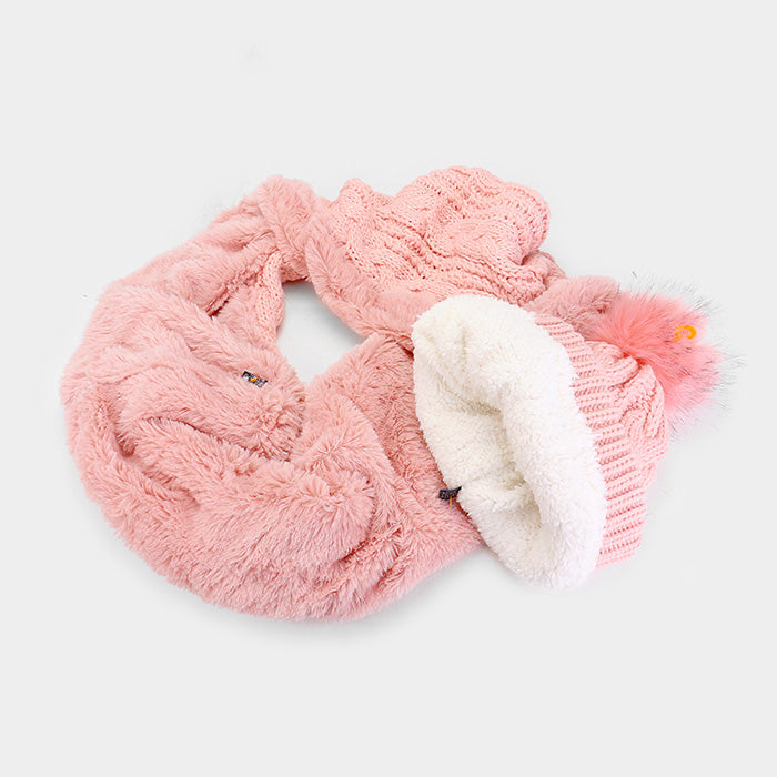 HATEGORY 2PCS Cable Knit Infinity Scarf Pom Pom Beanie Hat Set